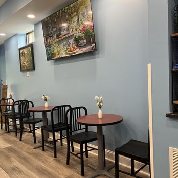 G's Shepard Springs Cafe - Seating area - Coffee & Tea Near Me - Columbus, Ohio