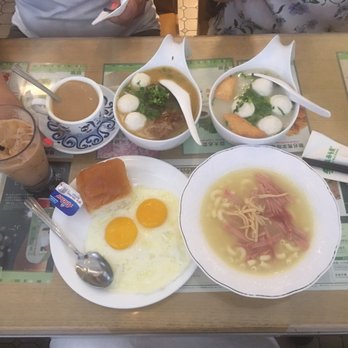 翠華餐廳 - Yummy food . And I am addicted to hongkong milk tea and ice lemon tea - Hong Kong Style Cafe Near Me - Hong Kong, HK 翠華餐廳 - Yummy food . And I am addicted to hongkong milk tea and ice lemon tea - Hong Kong Style Cafe Near Me - Hong Kong, HK