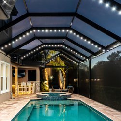 Permanent, controllable roofline lighting.