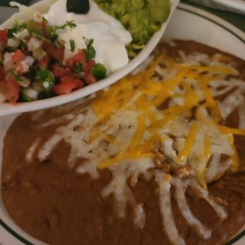 La Pinata - Beans and garnish - Mexican Near Me - Phoenix, Arizona