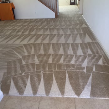 D&E Carpet Cleaning - Give us a call and your carpet will turn out like this! - Carpet Cleaning Near Me