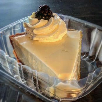 Sister Honey's - Key lime pie - Desserts Near Me - Orlando, Florida