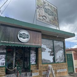 Pueblo Viejo Bar & Restaurant - Entrada al local