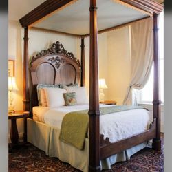 Ant Street Inn - One of our rooms