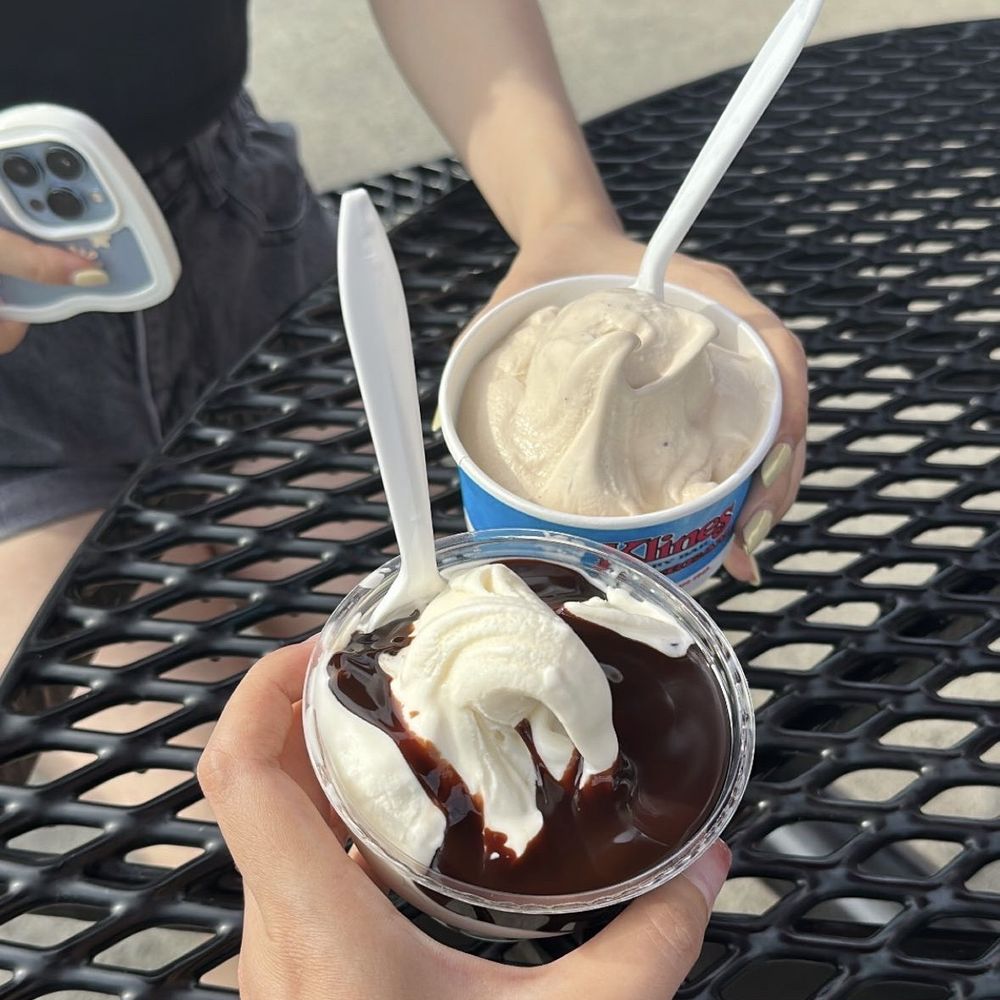 Kline's Dairy Bar - hot fudge ice cream - Ice Cream & Frozen Yogurt Near Me - Waynesboro, Virginia Kline's Dairy Bar - hot fudge ice cream - Ice Cream & Frozen Yogurt Near Me - Waynesboro, Virginia