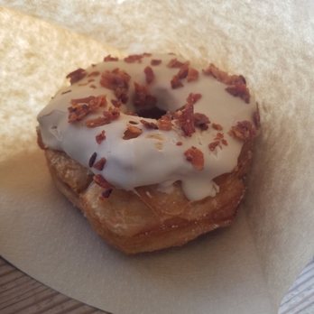 Devout Coffee - Maple bacon cronut - Coffee Roasteries Near Me - Fremont, California Devout Coffee - Maple bacon cronut - Coffee Roasteries Near Me - Fremont, California