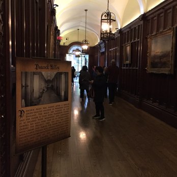 Casa Loma - 1st floor - Museums Near Me - Toronto, Ontario