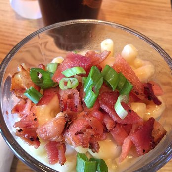 Moose Henri's - Mac and cheese. Highly recommend - American Near Me - Lakeside, Arizona