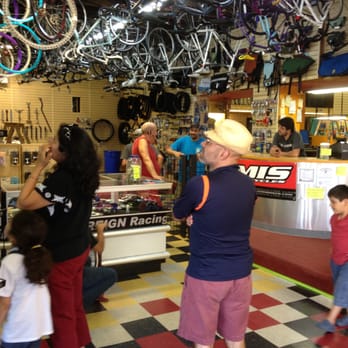 Bike 4 Life - Community Service/Non-Profit Near Me - Chicago, Illinois Bike 4 Life - Community Service/Non-Profit Near Me - Chicago, Illinois