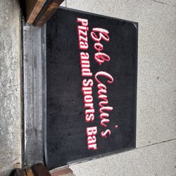 Bob Cantu's Pizza and Sports Bar