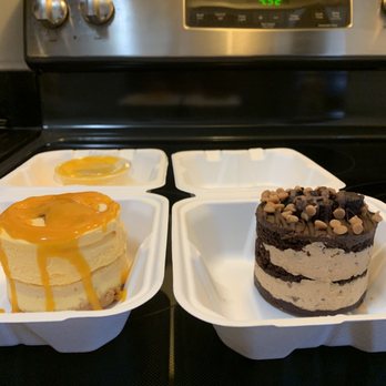 SEAK - Mango guava cheesecake and peanut butter bomb - Vietnamese Near Me - Edgewater, New Jersey