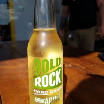 Lantern - Bold Rock Beer - Pizza Near Me - Yorktown, Virginia Lantern - Bold Rock Beer - Pizza Near Me - Yorktown, Virginia
