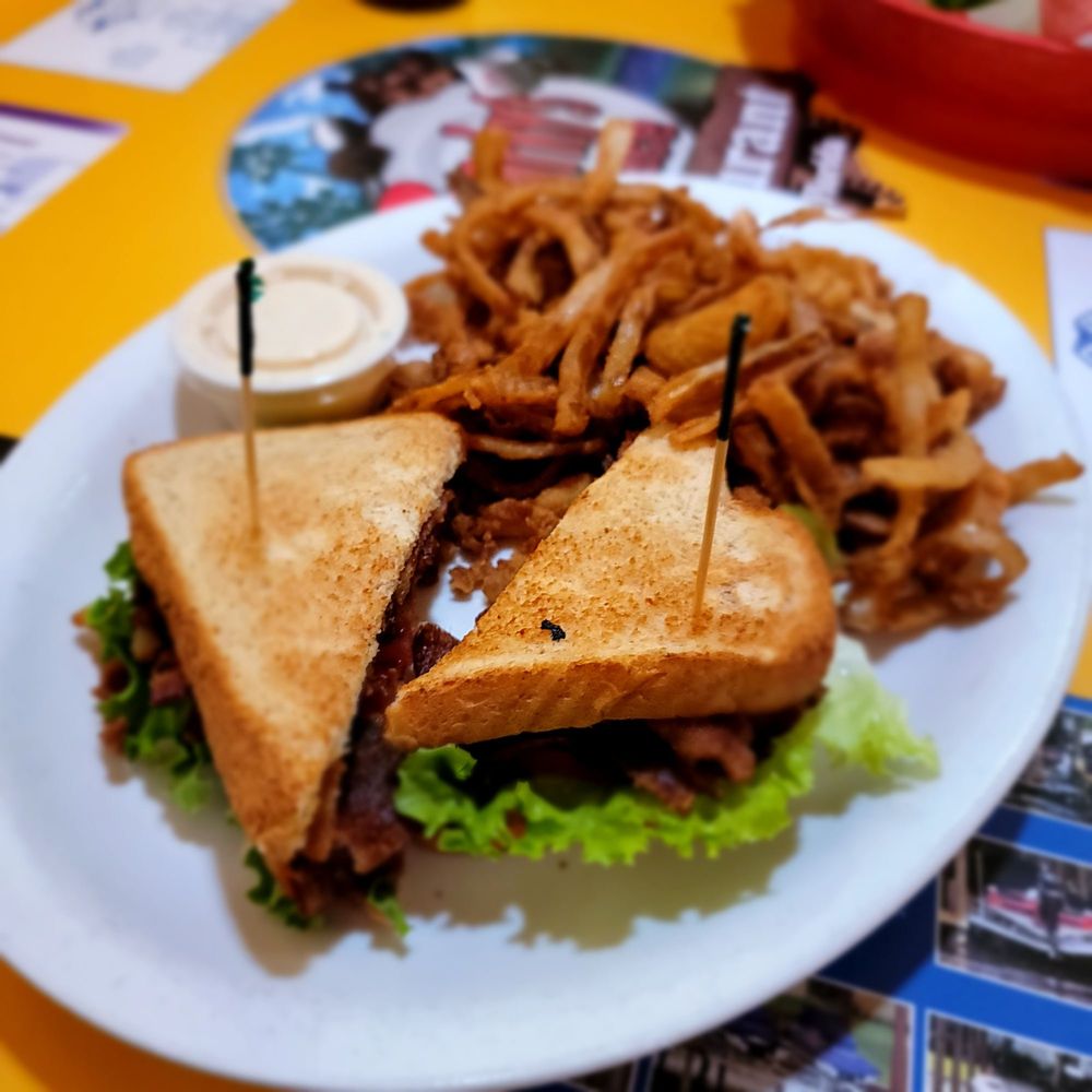 Sparky's Place Restaurant - BLT and Onion strings - Breakfast & Brunch Near Me - Astor, Florida Sparky's Place Restaurant - BLT and Onion strings - Breakfast & Brunch Near Me - Astor, Florida