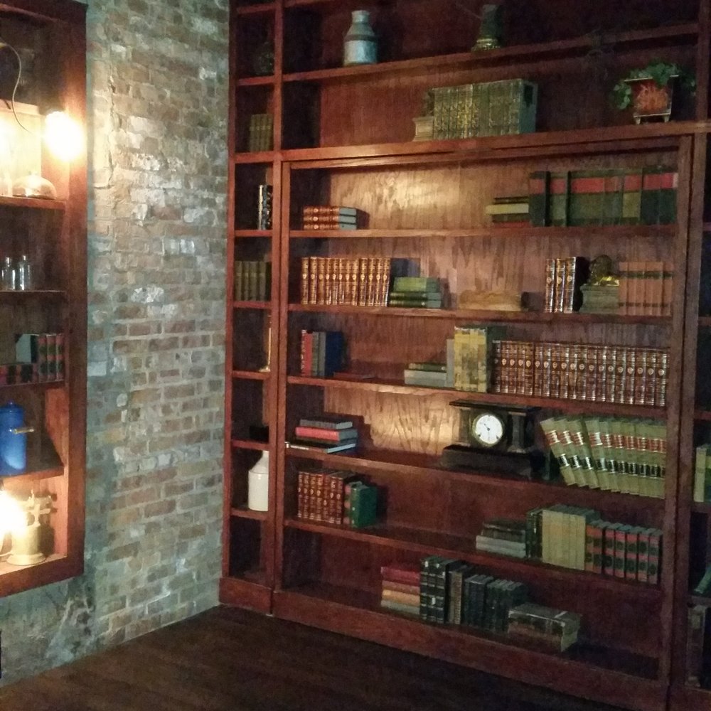 The Founder's Room - Could this be a hidden room? - Lounges Near Me - Huntington, New York