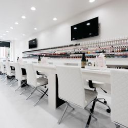 Le Vernis Nail Studio