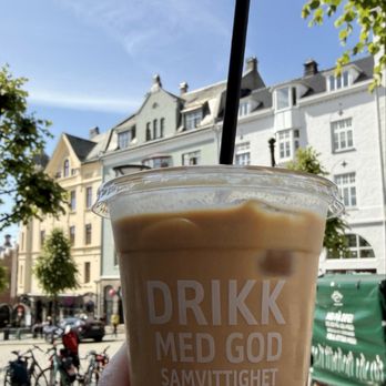 Godt Brød - Iced caramel latte was delicious! - Bakeries Near Me - Bergen, 12