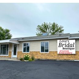 Exterior photo of Love's Bridal Boutique - St. Peters, Missouri Exterior photo of Love's Bridal Boutique - St. Peters, Missouri