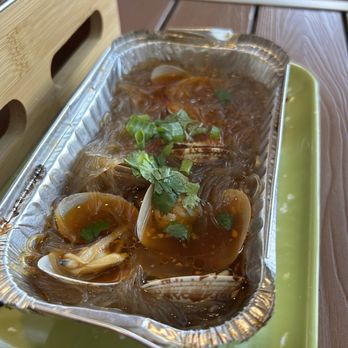 Dahan Skewer - Garlic clams with vermicelli - Chinese Near Me - Honolulu, Hawaii Dahan Skewer - Garlic clams with vermicelli - Chinese Near Me - Honolulu, Hawaii