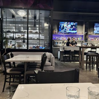 Decadence - Kitchen/Bar - New American Near Me - Hermosa Beach, California Decadence - Kitchen/Bar - New American Near Me - Hermosa Beach, California