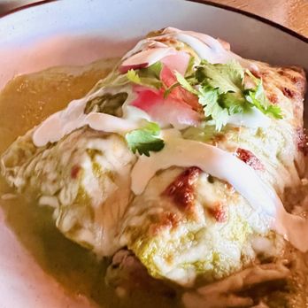 Leoncito - Enchiladas Verde - Mexican Near Me - Las Vegas, Nevada Leoncito - Enchiladas Verde - Mexican Near Me - Las Vegas, Nevada