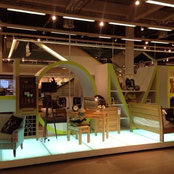 Barton Square - M&S HOME - Shopping Centers Near Me - Manchester, XGM