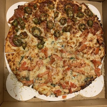 Billy Q's - Pizza Near Me - Palm Desert, California
