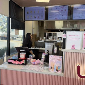 Ume Tea - Inside - Bubble Tea Near Me - North Hollywood, California Ume Tea - Inside - Bubble Tea Near Me - North Hollywood, California