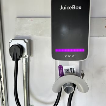 Got Light Electric - 240 volt outlet installed for an electric vehicle charger - Electricians Near Me - Torrance, California