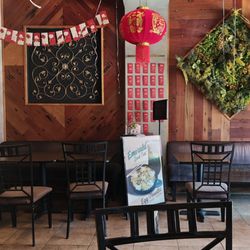 Hydout Cafe - Partial view of some inside seating
