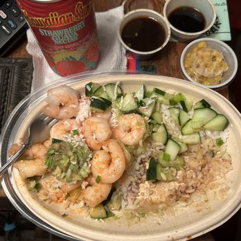 Poke Fin - I took this pic AFTER I ate the crabmeat. But look how big the shrimp are! - Poke Near Me - Cocoa Beach, Florida