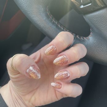 Nail Spa - Nail Salons Near Me - Andover, Minnesota