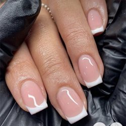 Happy Nails