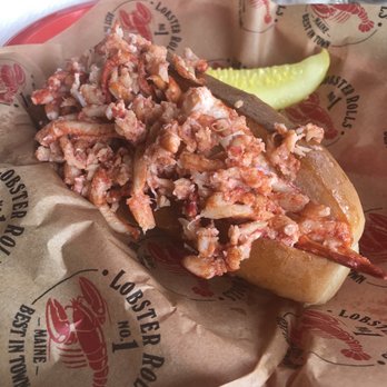Lobster Rolls No 1 - Connecticut Lobster Roll, nice and warm. - Seafood Near Me - Naples, Florida