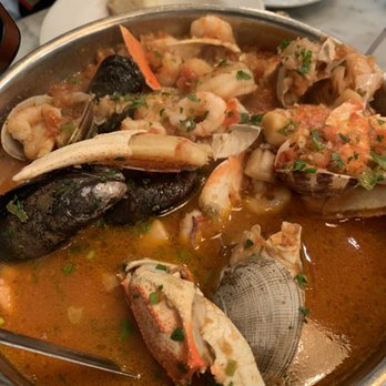 Sotto Mare - The Best Damn Crab Cioppino - Seafood Near Me - San Francisco, California Sotto Mare - The Best Damn Crab Cioppino - Seafood Near Me - San Francisco, California