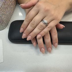 Atmore Nails - Acrylic Poly Gel Nails - almond shape