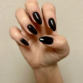 Chill Nails - Nail Salons Near Me - North Hollywood, California
