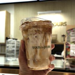 Tous Les Jours Bakery and Cafe - Iced Tiramisu latte.
