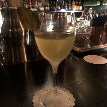Hemingway bar - Taste of India - Cocktail Bars Near Me - Prague, Puerto Rico