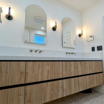 Ocean Remodel - A bathroom designed for those who truly appreciate a great shower. - General Contractors Near Me - Hayward, California Ocean Remodel - A bathroom designed for those who truly appreciate a great shower. - General Contractors Near Me - Hayward, California