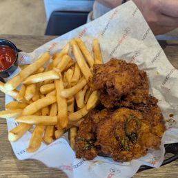 Boneless chicken with Gangnam sauce.