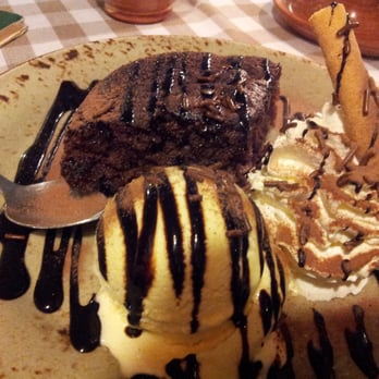 Restaurant Rhodos - Chocolate walnut cake a la mode - Greek Near Me - Berlin, BE