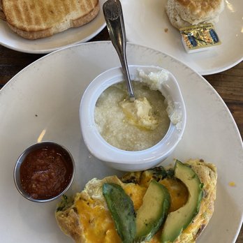 B&B Cafe - Bacado Omelette - Breakfast & Brunch Near Me - McKinney, Texas