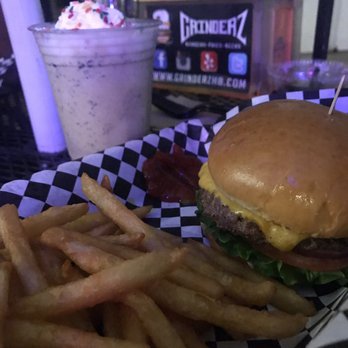 Grinderz - Cheese burger combo - Burgers Near Me - Huntington Beach, California