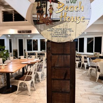 The Cabana Bar & Grill - Inside - New American Near Me - Koloa, Hawaii