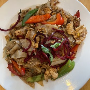 Aloy Modern Thai - Pad thai - Thai Near Me - Denver, Colorado Aloy Modern Thai - Pad thai - Thai Near Me - Denver, Colorado