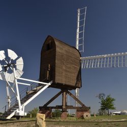 American Windmill Museum - Flower Dew Mill