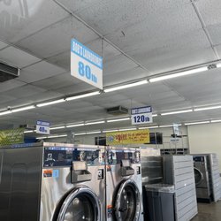Bob's Laundromat