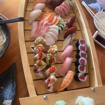 Island Sushi and Ramen - Sashimi Lunch B - Sushi Bars Near Me - Boise, Idaho