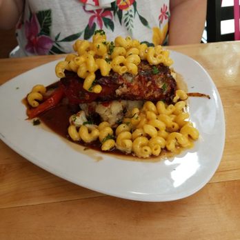 High Rock Cafe - All American - New American Near Me - Wisconsin Dells, Wisconsin
