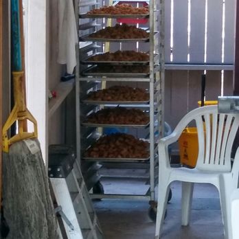AJ's Chinese Express - Outside behind the building: breaded meats cooked & waiting to be sauced and served. Gordon Ramsay, where are you when we need you?!?!? - Chinese Near Me - Ojai, California